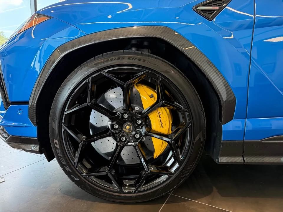 2024 Lamborghini Urus Performante - Image 7 of 12