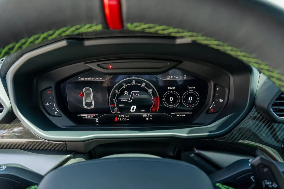 2024 Lamborghini Urus Performante - Image 19 of 20