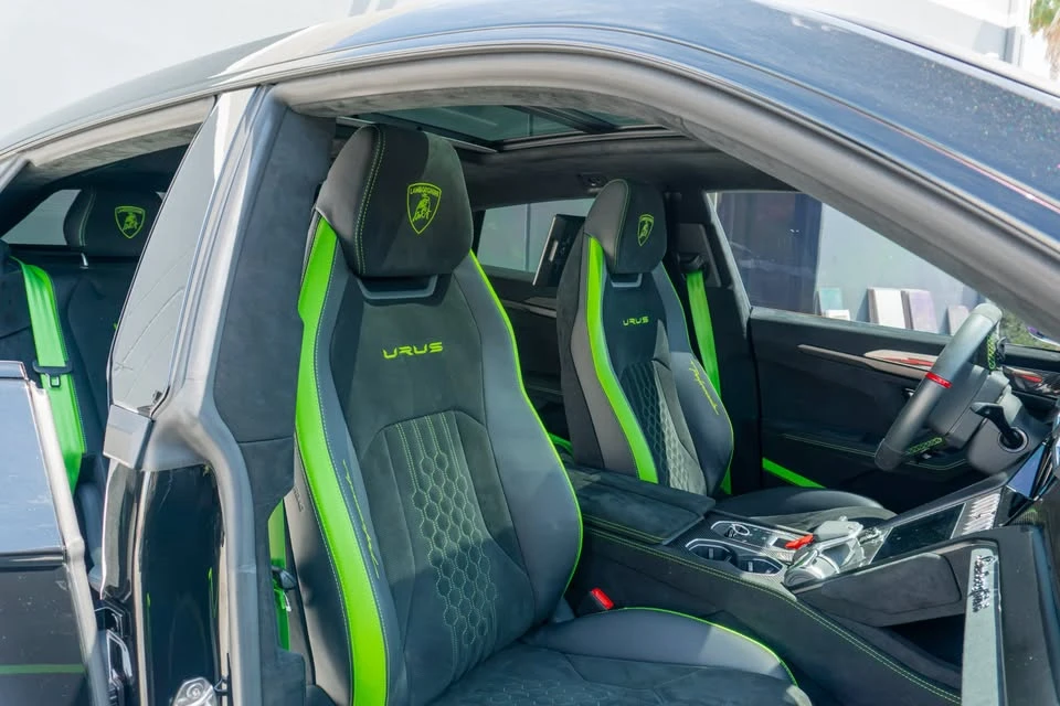 2024 Lamborghini Urus Performante - Image 15 of 20