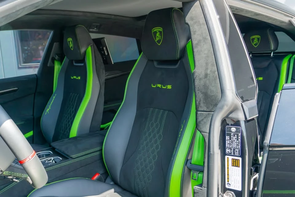 2024 Lamborghini Urus Performante - Image 8 of 20