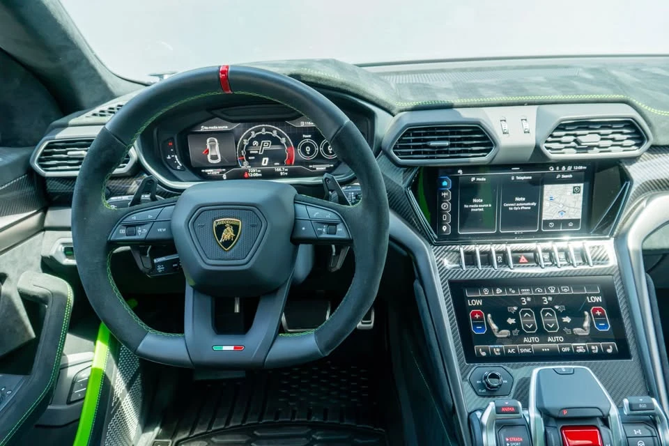 2024 Lamborghini Urus Performante - Image 13 of 20