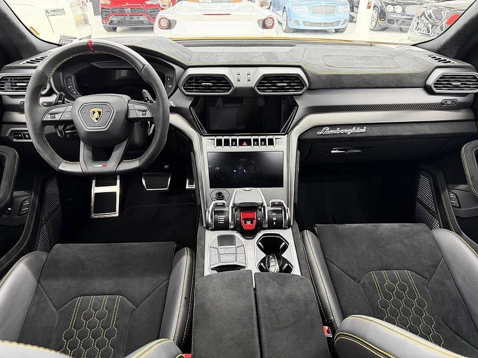 2024 Lamborghini Urus Performante - Image 12 of 15