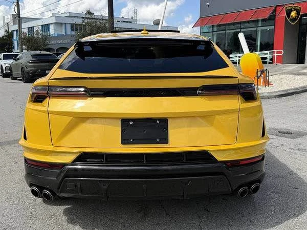 2024 Lamborghini Urus Performante - Image 5 of 15
