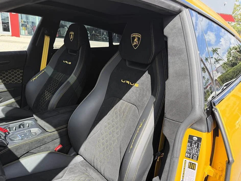 2024 Lamborghini Urus Performante - Image 9 of 15