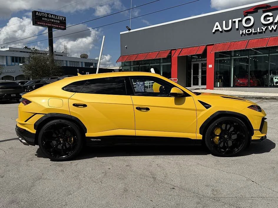 2024 Lamborghini Urus Performante - Image 7 of 15