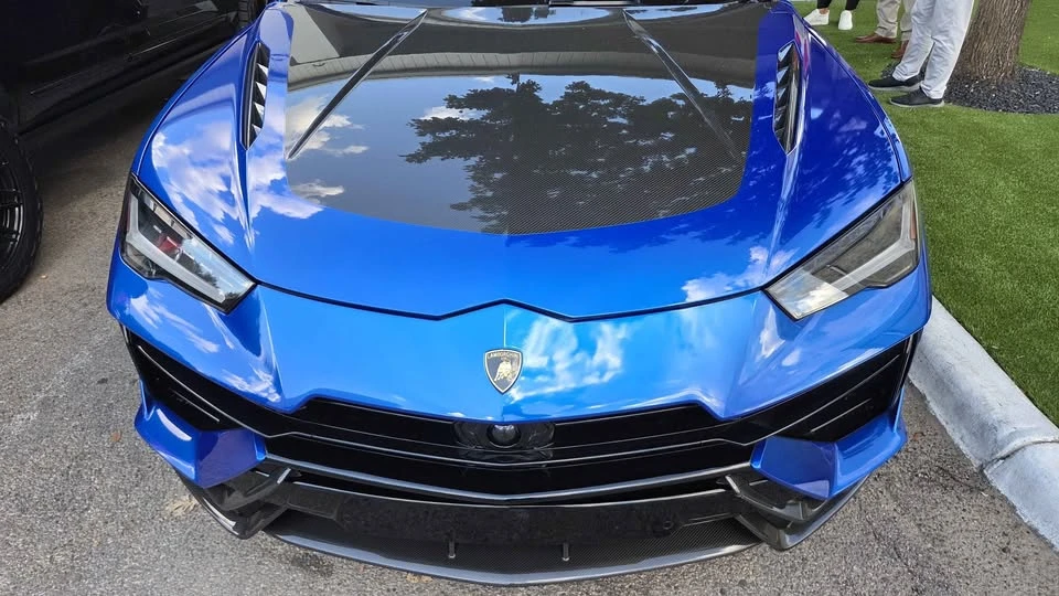 2024 Lamborghini Urus Performante - Image 2 of 7