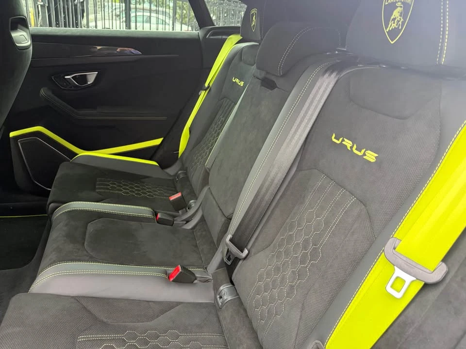 2024 Lamborghini Urus Performante - Image 12 of 20