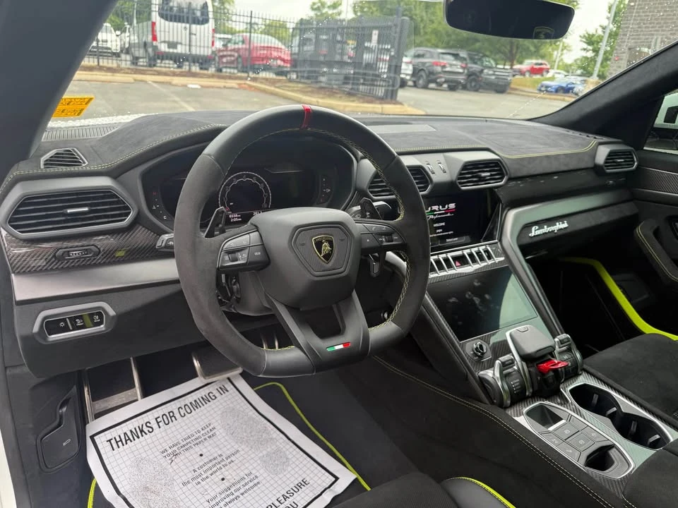 2024 Lamborghini Urus Performante - Image 10 of 20