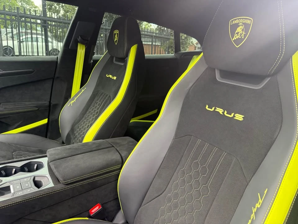 2024 Lamborghini Urus Performante - Image 9 of 20