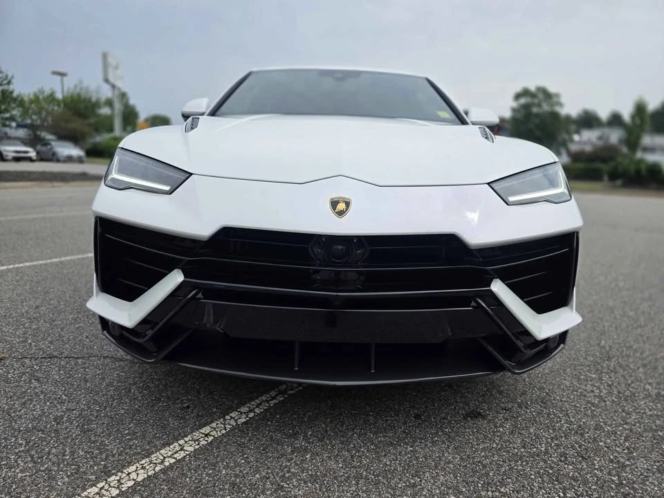 2024 Lamborghini Urus Performante - Image 2 of 10