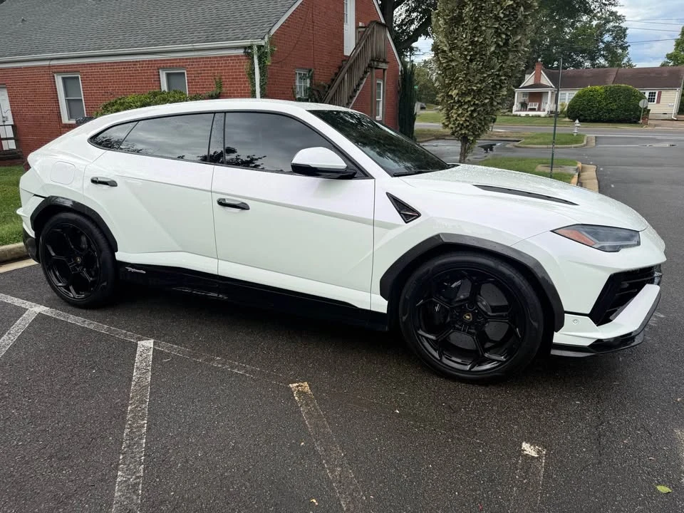 2024 Lamborghini Urus Performante - Image 8 of 20