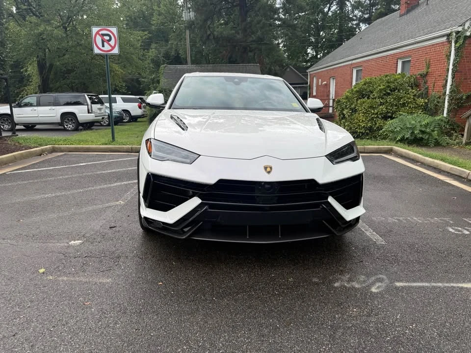2024 Lamborghini Urus Performante - Image 2 of 20