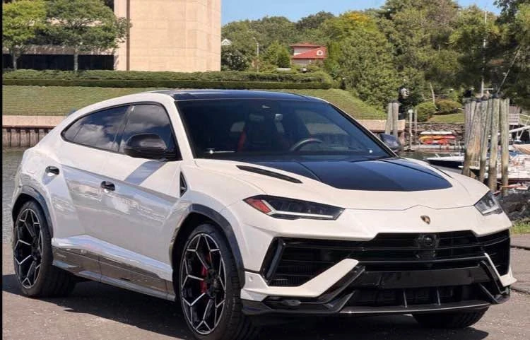 2024 Lamborghini Urus Performante - Image 7 of 19
