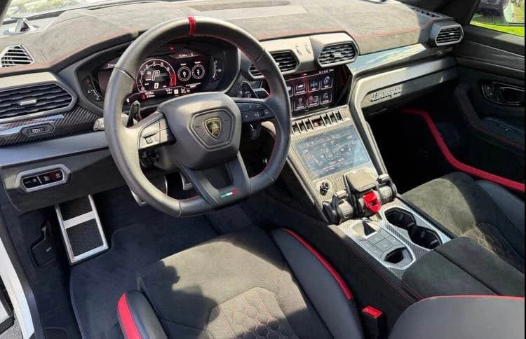 2024 Lamborghini Urus Performante - Image 19 of 19