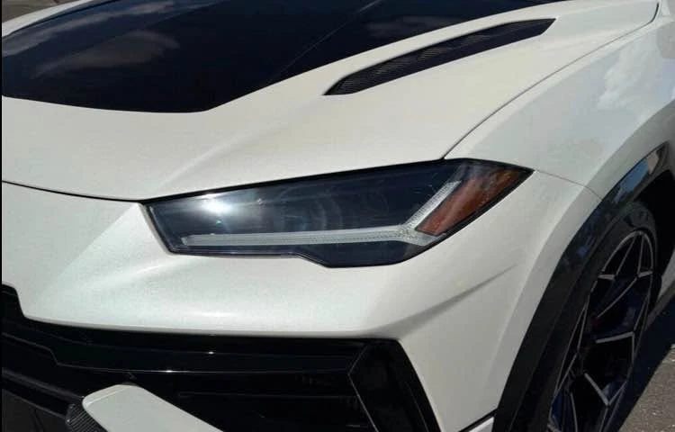 2024 Lamborghini Urus Performante - Image 9 of 19