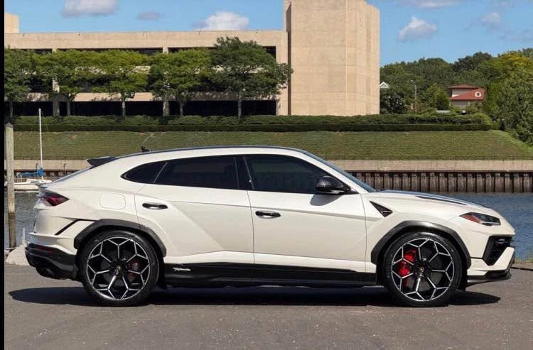 2024 Lamborghini Urus Performante - Image 6 of 19