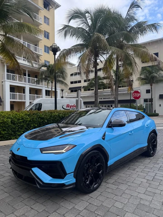 2024 Lamborghini Urus Performante - Image 2 of 8