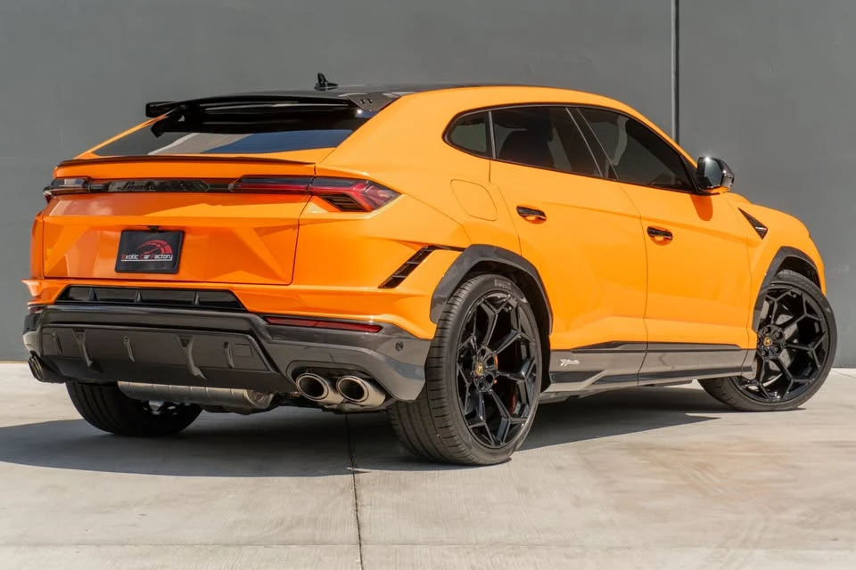 2024 Lamborghini Urus Performante - Image 6 of 20