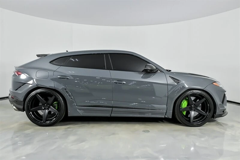 2024 Lamborghini Urus Performante - Image 11 of 31