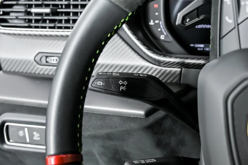 2024 Lamborghini Urus Performante - Image 29 of 31