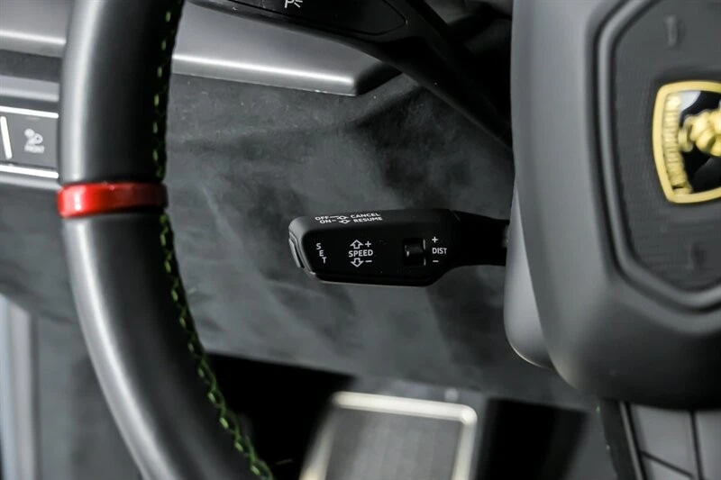 2024 Lamborghini Urus Performante - Image 30 of 31