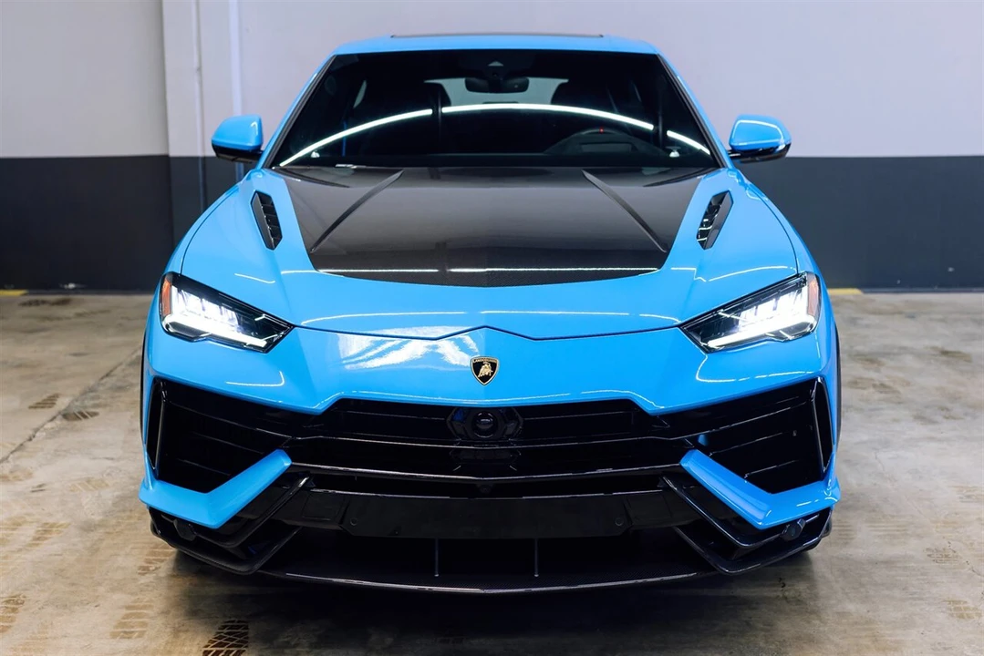 2024 Lamborghini Urus Performante - Image 3 of 31