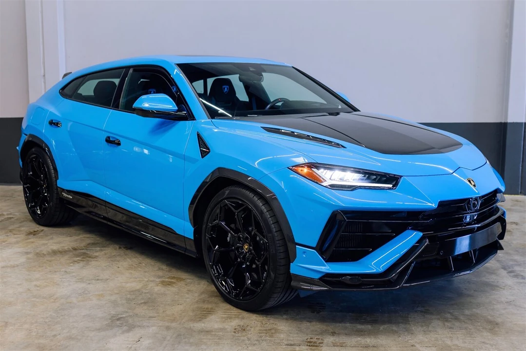 2024 Lamborghini Urus Performante - Image 14 of 31