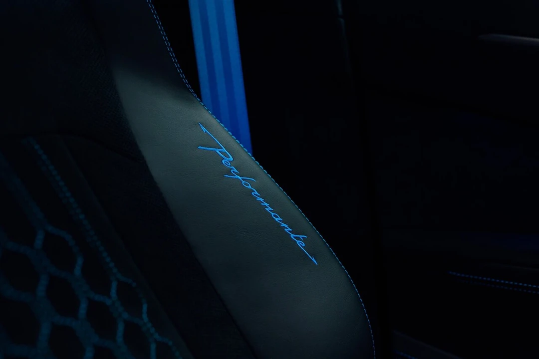 2024 Lamborghini Urus Performante - Image 9 of 31