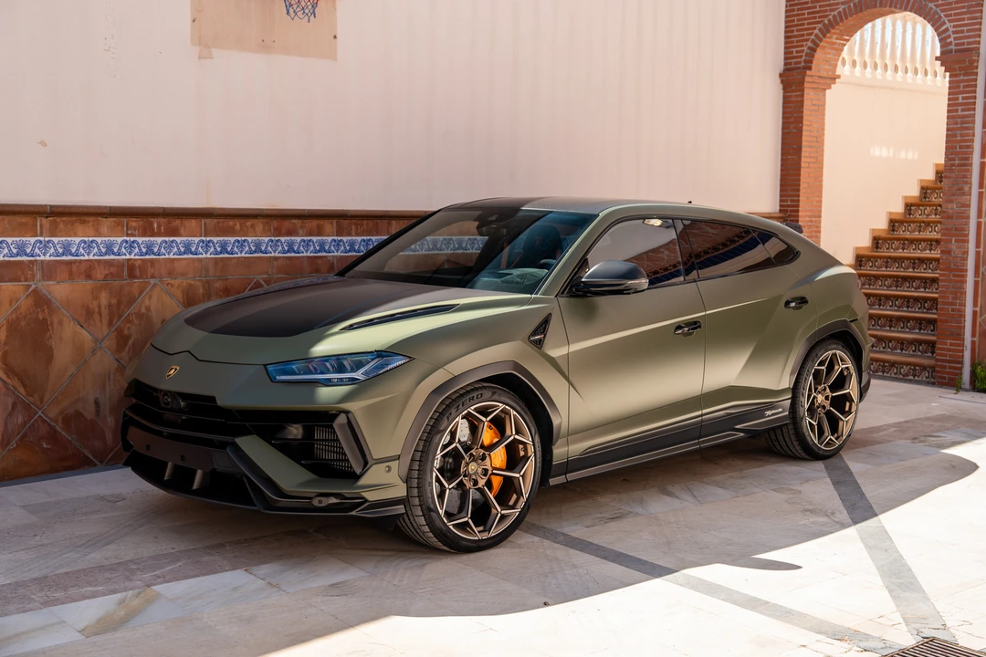2024 Lamborghini Urus Performante - Image 3 of 31