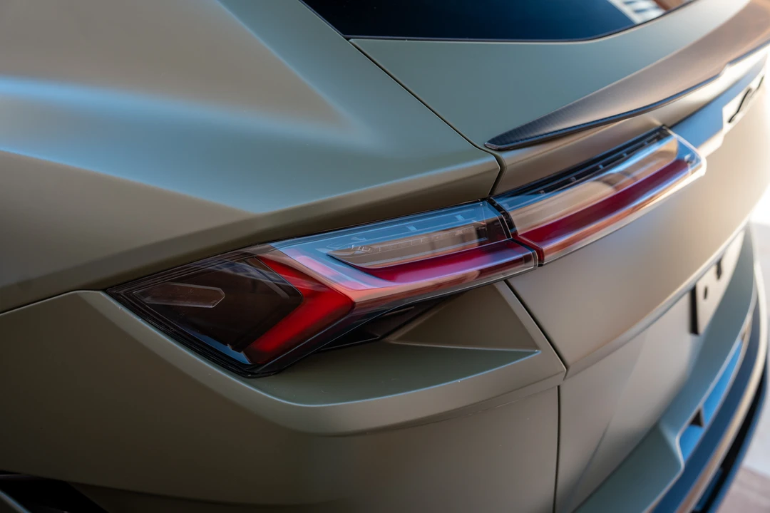 2024 Lamborghini Urus Performante - Image 10 of 31