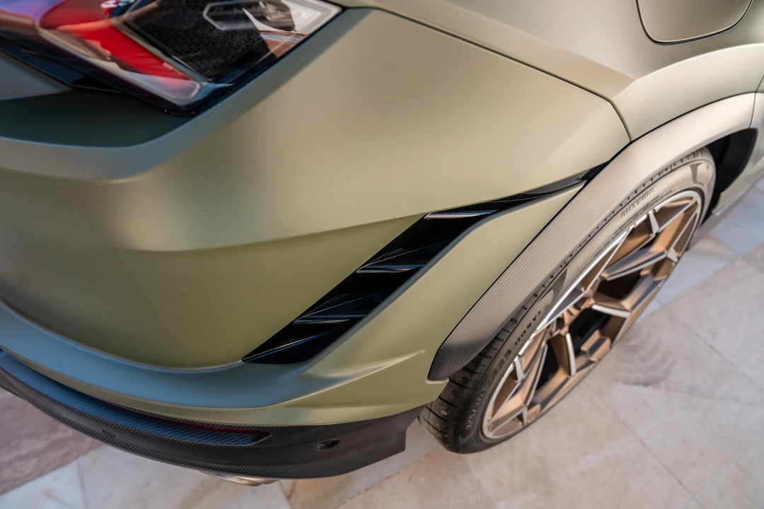 2024 Lamborghini Urus Performante - Image 26 of 31