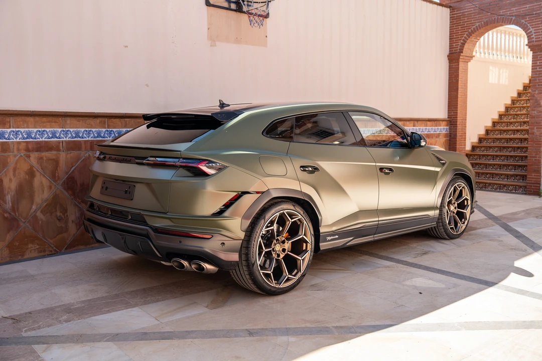 2024 Lamborghini Urus Performante - Image 7 of 31