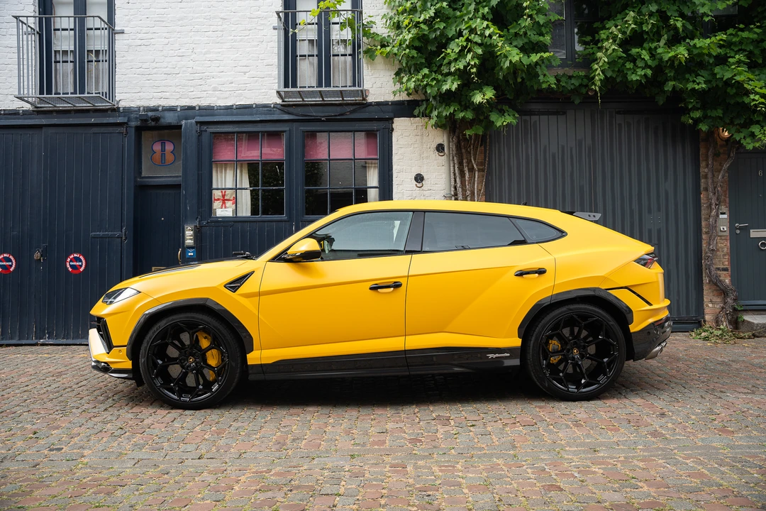 2024 Lamborghini Urus Performante - Image 4 of 31