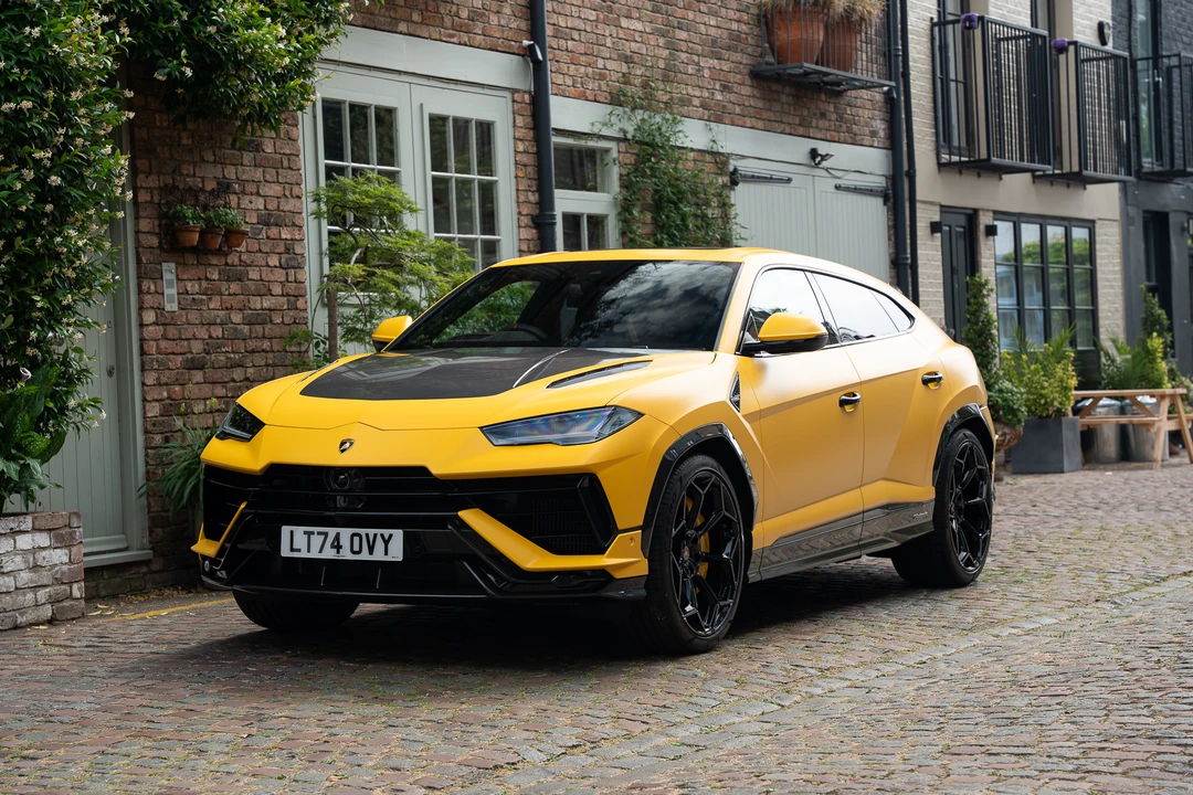 2024 Lamborghini Urus Performante - Image 3 of 31