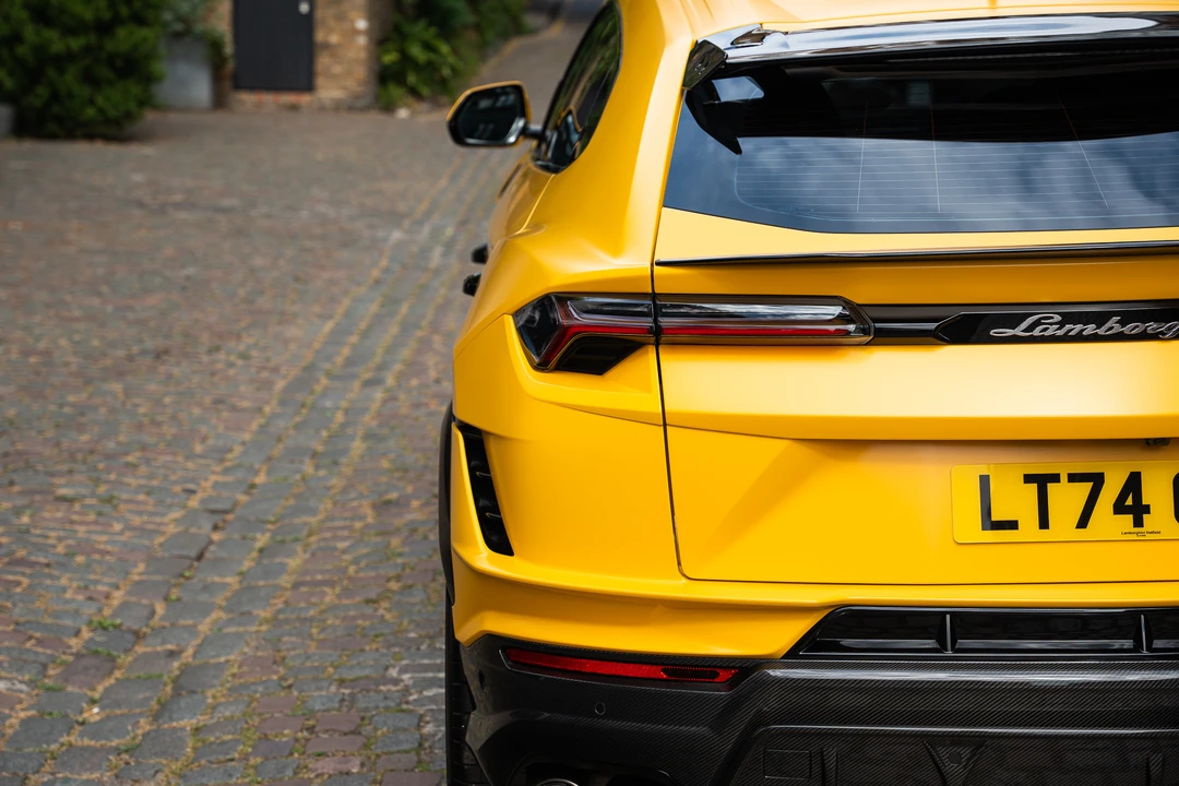 2024 Lamborghini Urus Performante - Image 27 of 31
