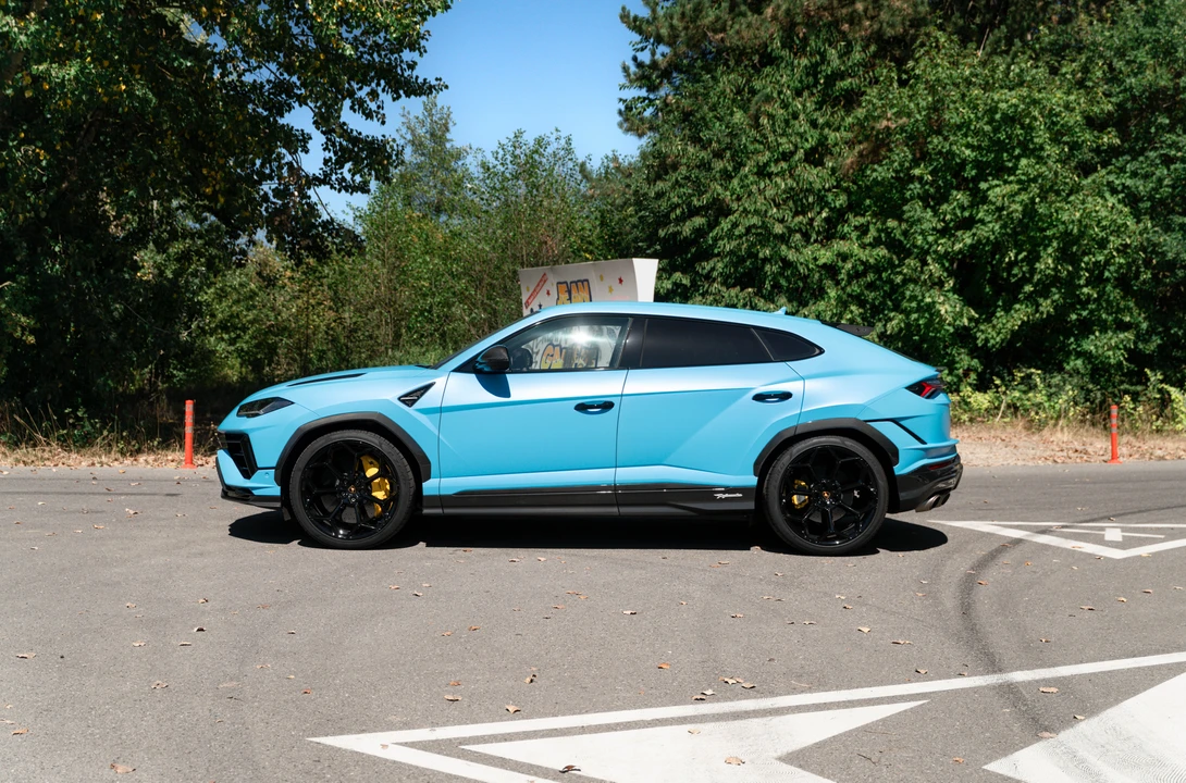 2024 Lamborghini Urus Performante - Image 7 of 31