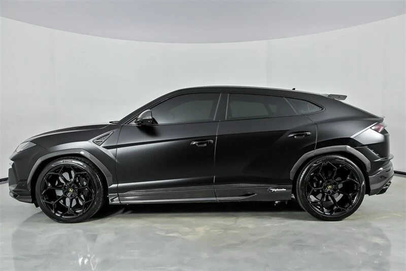 2024 Lamborghini Urus Performante - Image 8 of 21