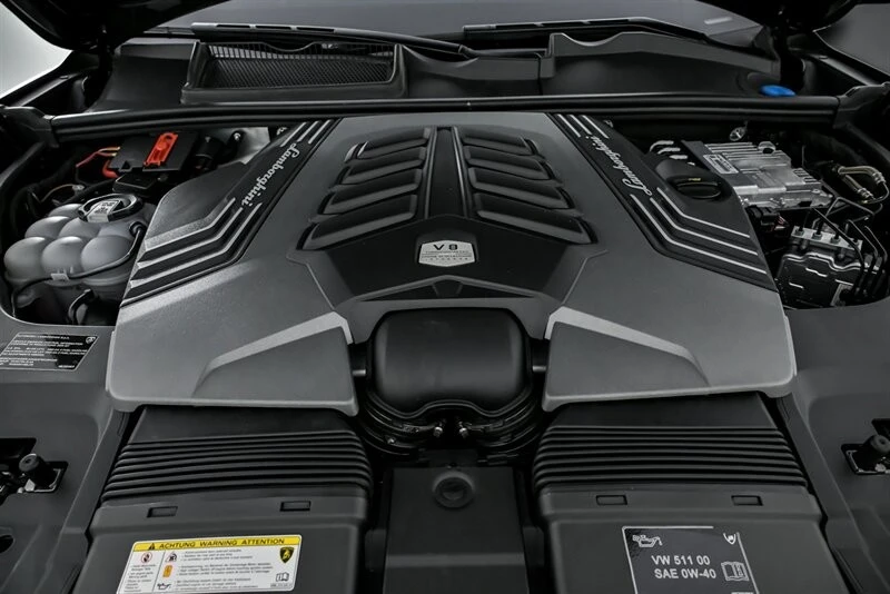 2024 Lamborghini Urus Performante - Image 17 of 21