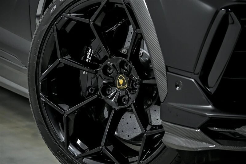 2024 Lamborghini Urus Performante - Image 4 of 21