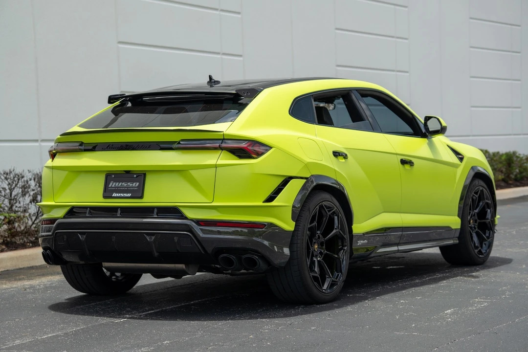 2024 Lamborghini Urus Performante - Image 9 of 12