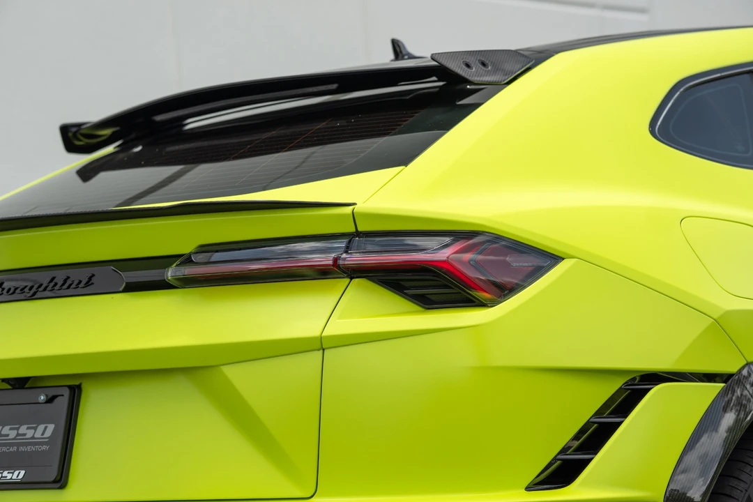 2024 Lamborghini Urus Performante - Image 11 of 12