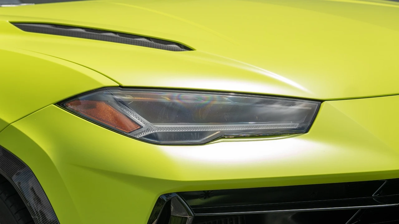 2024 Lamborghini Urus Performante - Image 5 of 12