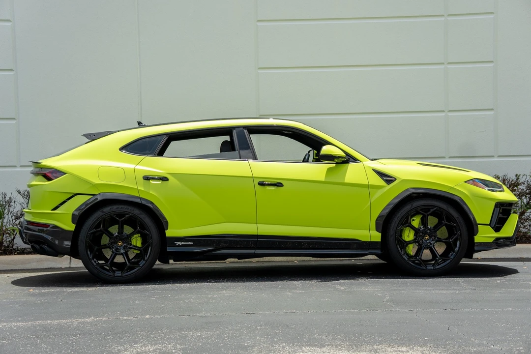 2024 Lamborghini Urus Performante - Image 8 of 12