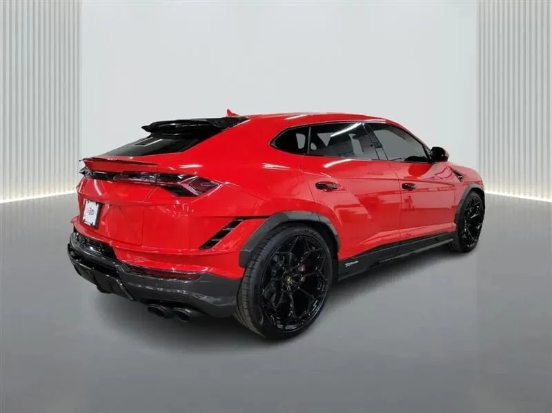 2024 Lamborghini Urus Performante - Image 5 of 12