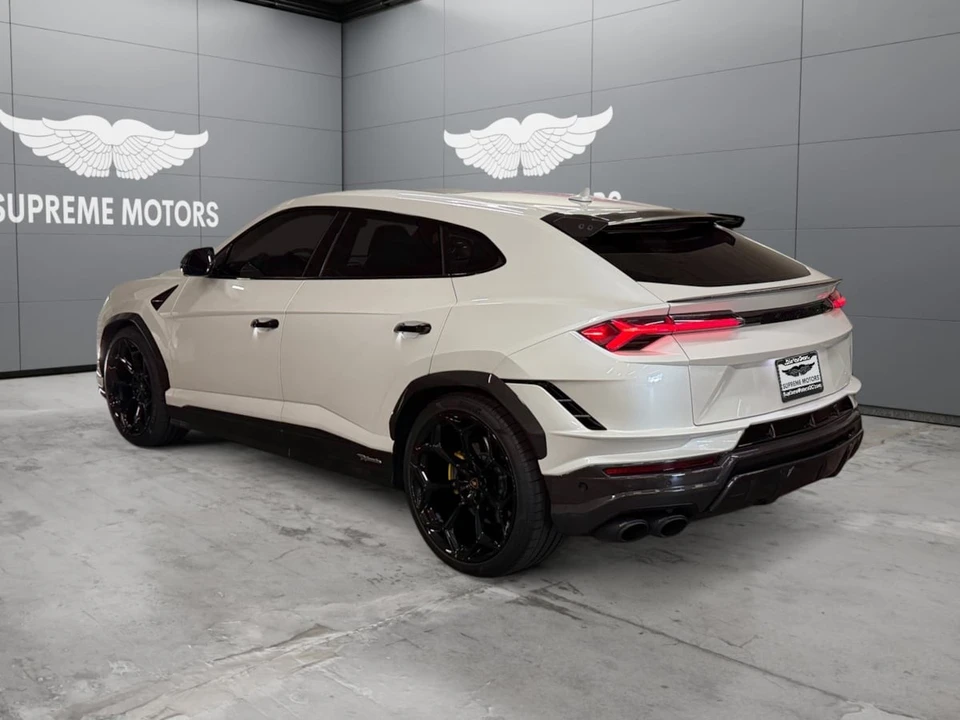 2024 Lamborghini Urus Performante - Image 3 of 25