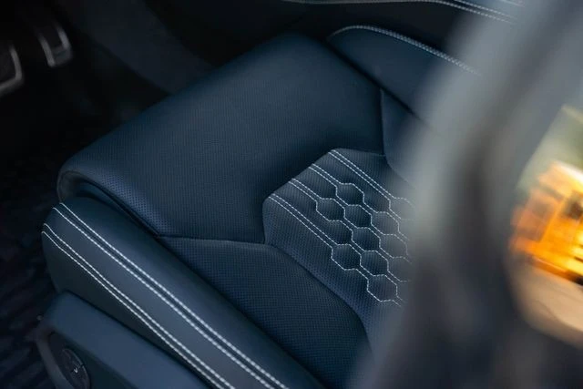 2024 Lamborghini Urus Performante - Image 21 of 31