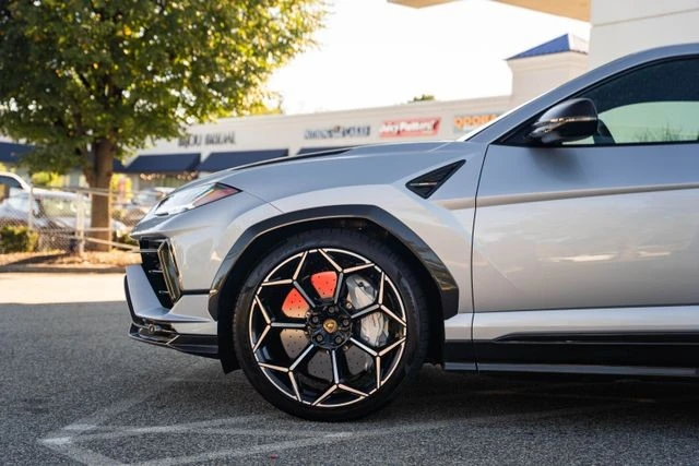 2024 Lamborghini Urus Performante - Image 6 of 31