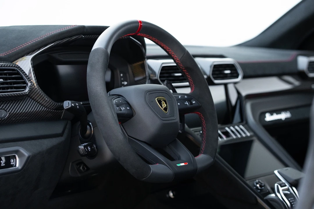 2024 Lamborghini Urus Performante - Image 5 of 12