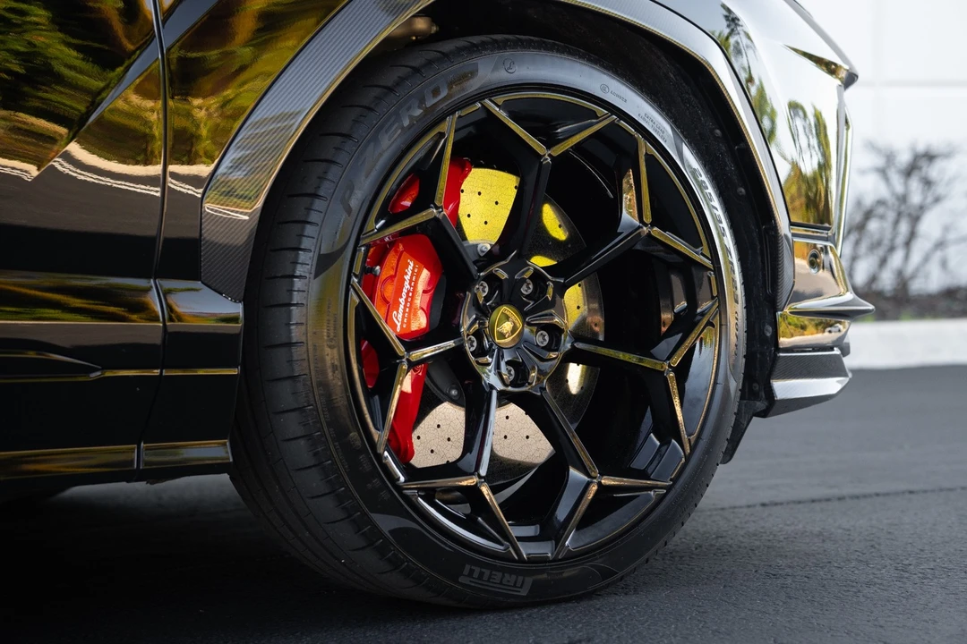 2024 Lamborghini Urus Performante - Image 9 of 12