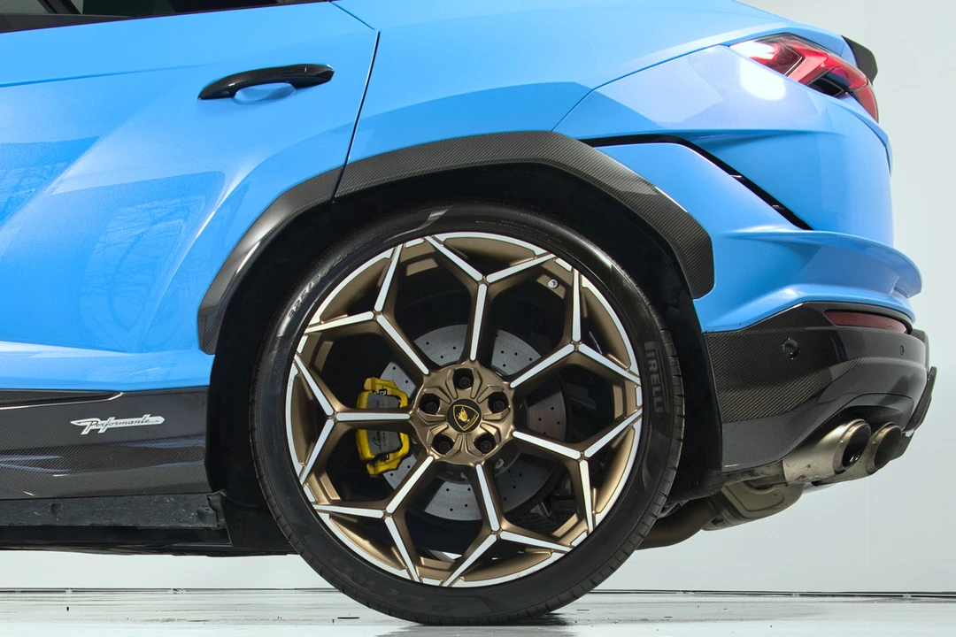 2024 Lamborghini Urus Performante - Image 7 of 31